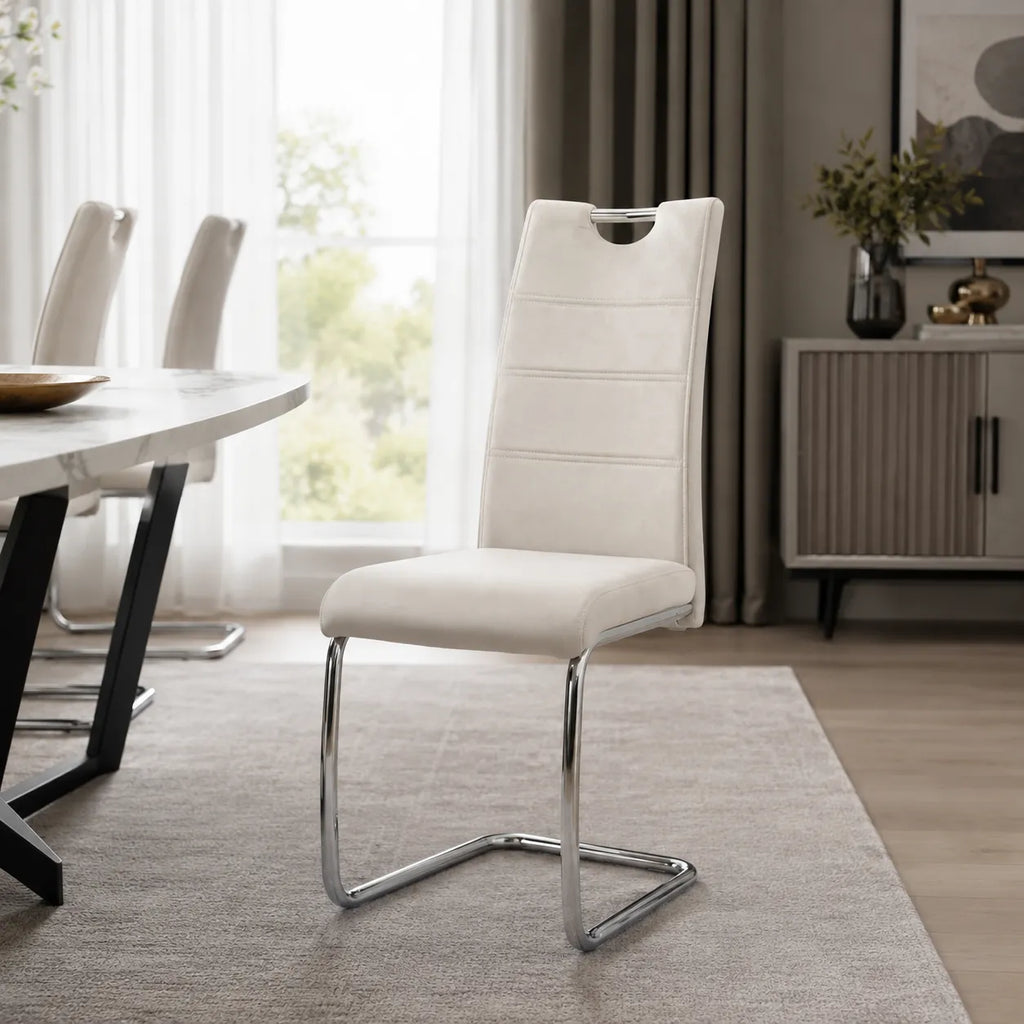 4 et 6 Chaises Velours
