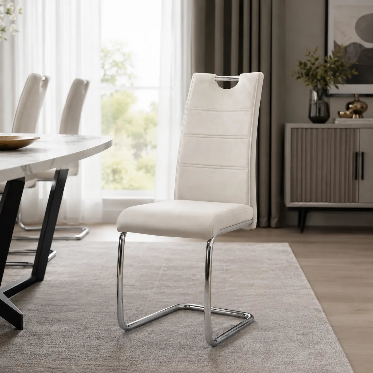 4 et 6 Chaises Velours