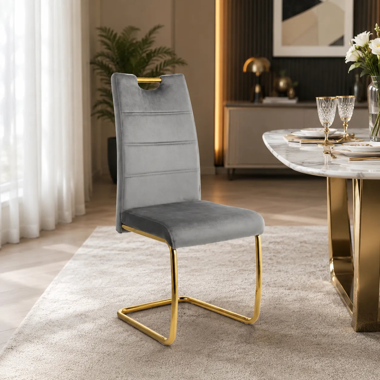 4 et 6 Chaises Velours