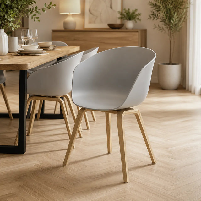 Chaise en chêne 2 pièces
— chaises et bancs, chaise design, banc en bois, chaise moderne, banc confortable, ensemble chaises et bancs, mobilier de salle à manger, chaises et bancs pas cher, banc et chaise design