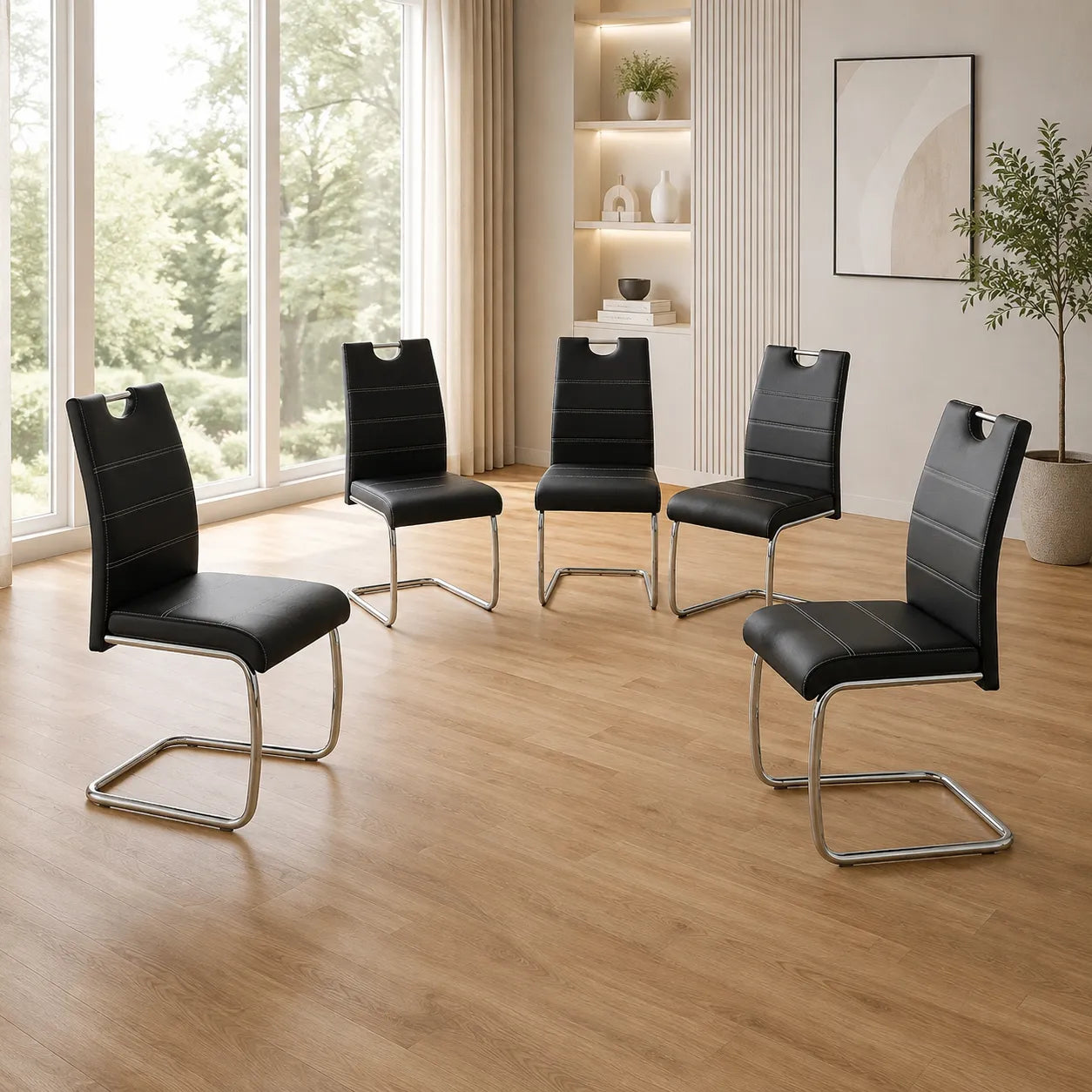 Extension de salle à manger avec 6 chaises de Table laquées blanches et chromées