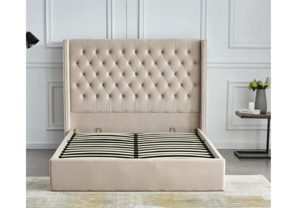 Lit Double Cloute Capitonne Avec Coffre Velours 140/190