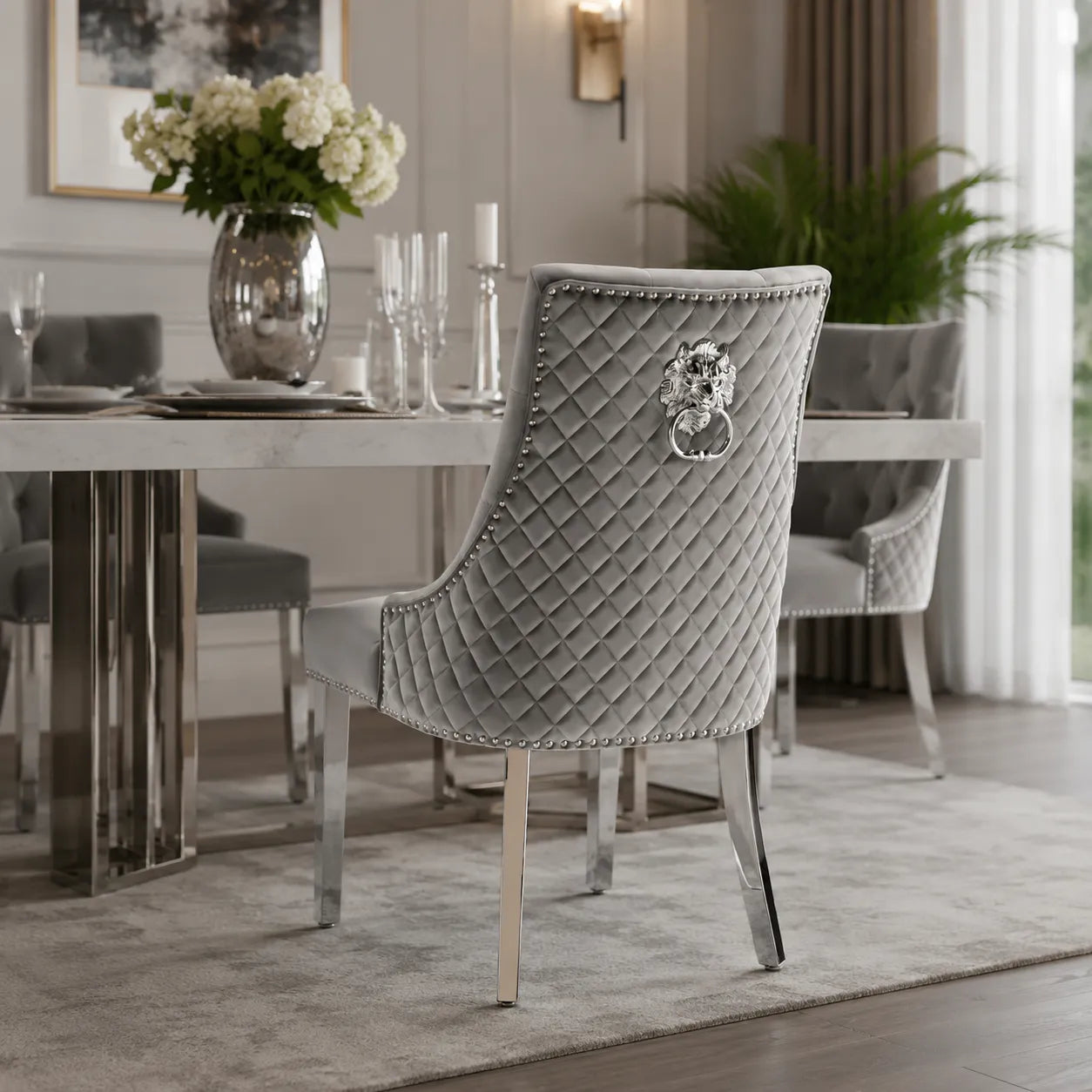 Lot de 2 Chaises Lion Matelassées Chrome