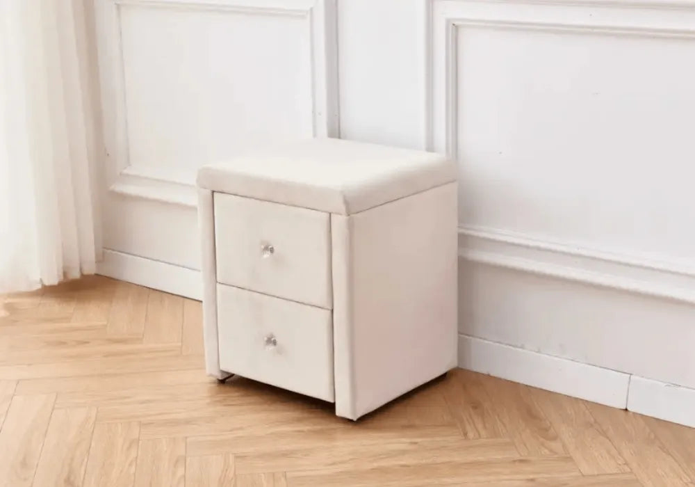 Table de chevet en velours