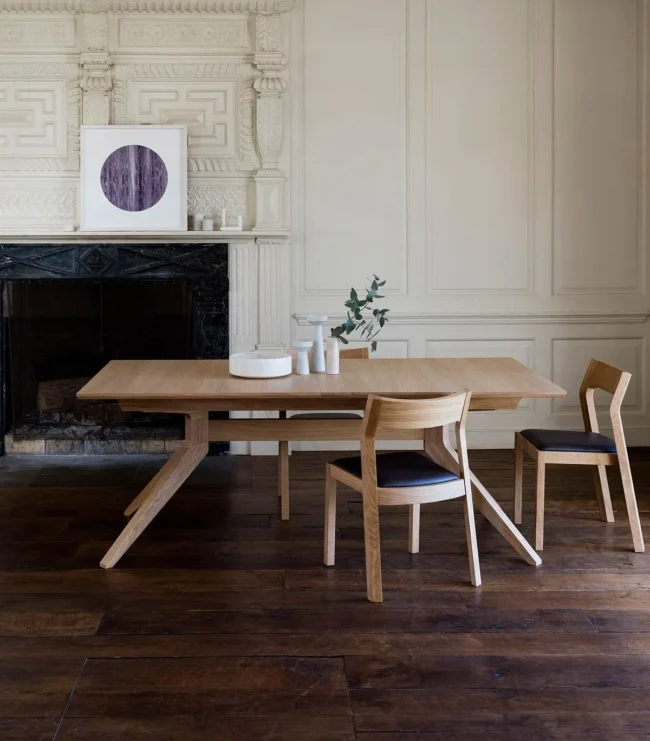 Table é manger en bois é rallonge croisée